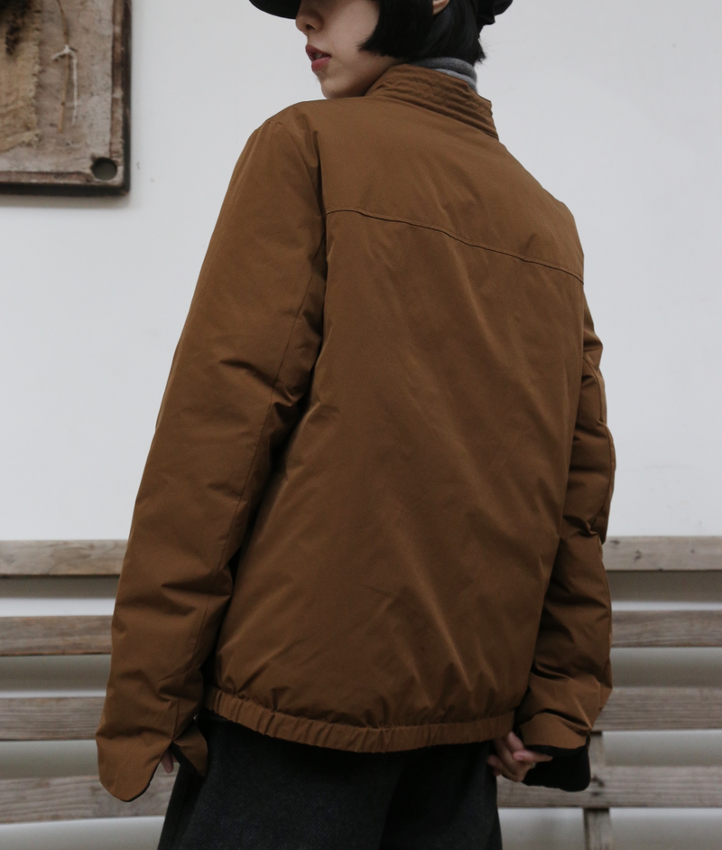 軽量＆保温性の両立リバーシブル ダウンジャケット　ダウンコート   251107