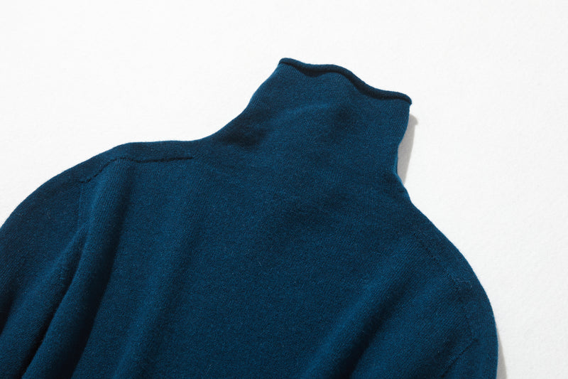 着るほど好きになる極上素材　ウール100％ニット　セーター　シームレース製法221001
