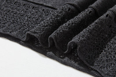 細部に遊び心が光るニットトップス　ウール混　レース編み裾ニット　　251010