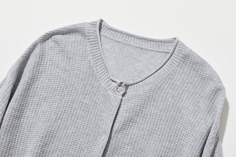 季節の移り変わりに寄り添う　コットン100％カーディガン　ニット　ライトグレー250917-1