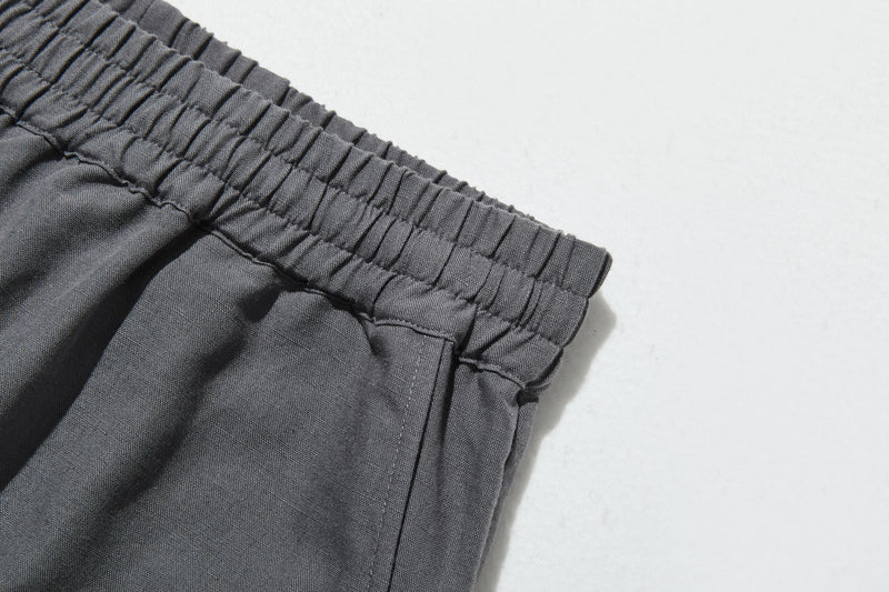 大人のゆとりある着心地 ナチュラル風合いのワイドパンツ 　250402