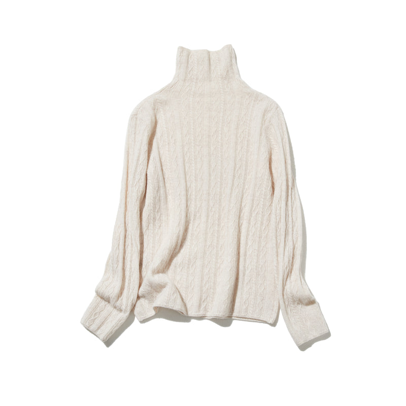 冬の定番に、立体アラン模様の美しい一品　カシミヤとウールのハイネックニット　セーター　251122
