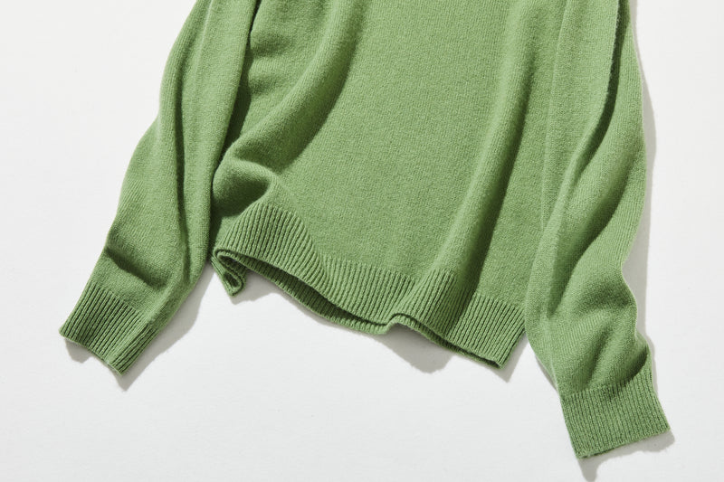 着心地がよく、きれいめに着られる 秋冬の大本命ニット ウール100％　ウールセーター  251120