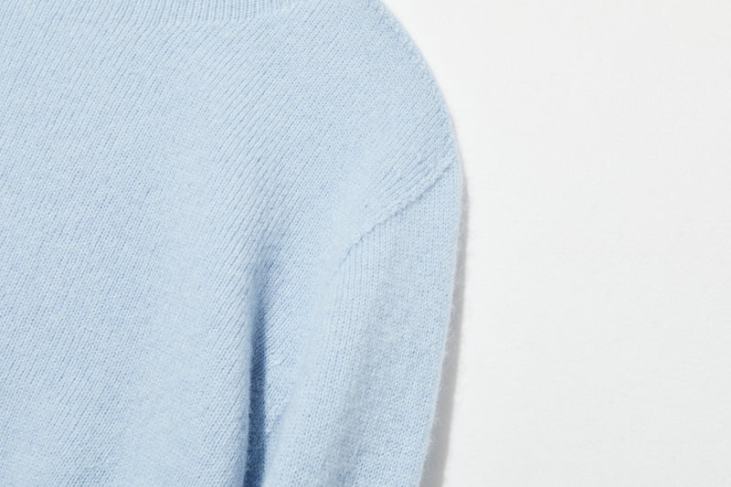 着心地がよく、きれいめに着られる 秋冬の大本命ニット ウール100％　ウールセーター  251120