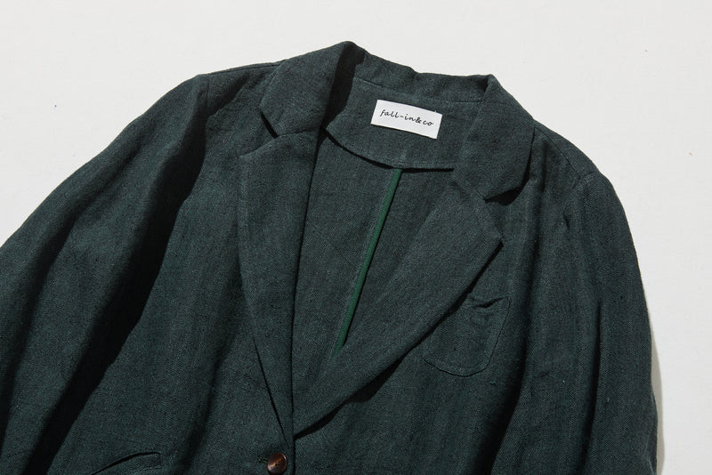 一枚あると、心強いリネン100％のテーラードジャケット　アウター　251005