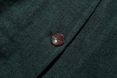 一枚あると、心強いリネン100％のテーラードジャケット　アウター　251005