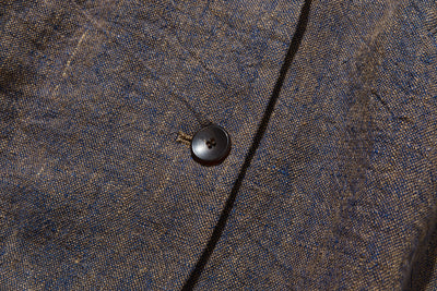 一枚あると、心強いリネン100％のテーラードジャケット　アウター　251005