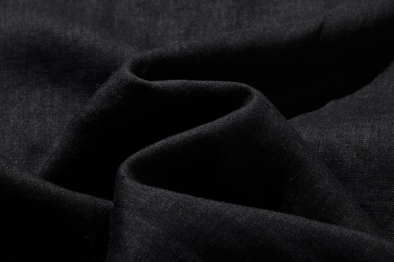 上品な佇まいと、心地よい着心地を兼ね備えた一枚　ピンタックシャツ　リネンシャツブラウス　251007