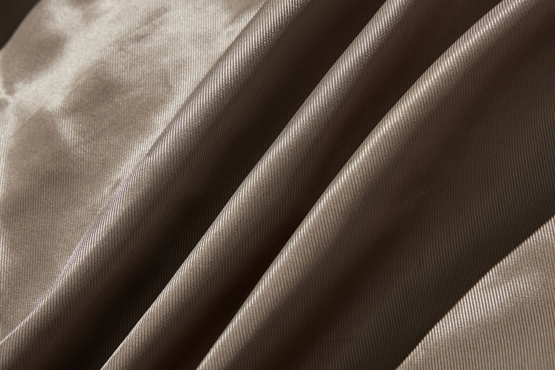 ロングシーズン着まわせる優秀アイテム　トレンチコート　ミドル丈コート　251003