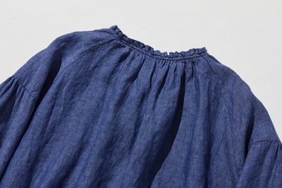 季節を問わず活躍する万能アイテム　フランス産リネン　リネンブラウス　250213