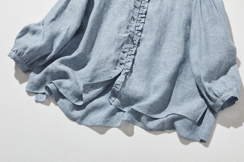 季節を問わず活躍する万能アイテム　フランス産リネン　リネンブラウス　250213