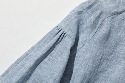 季節を問わず活躍する万能アイテム　フランス産リネン　リネンブラウス　250213