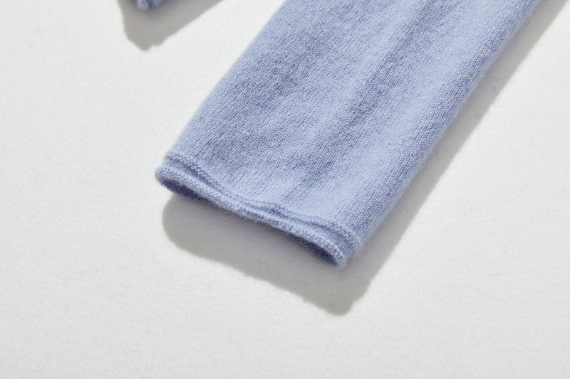 ★2025新色★やわらかい繊維から生まれる最高の心地良さ　カシミヤ100％　ハイネック ニット　231109