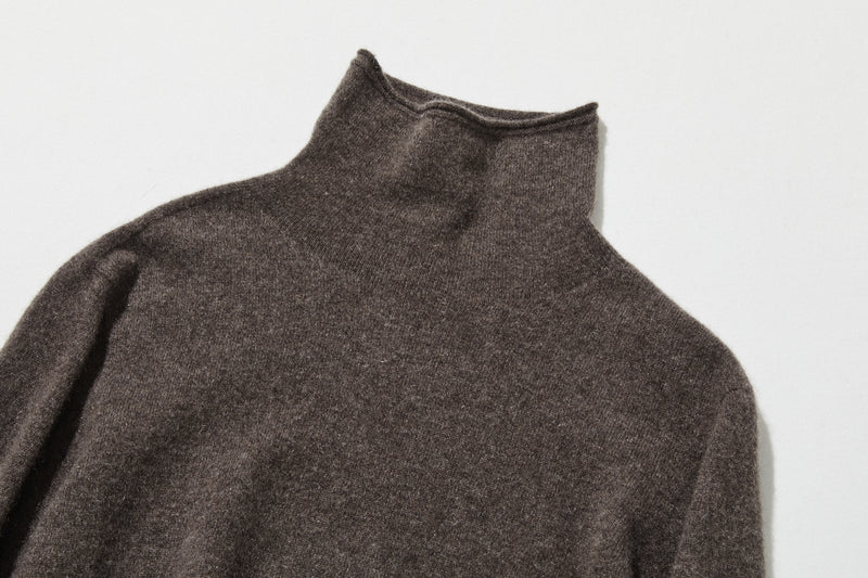 ★2025新色★やわらかい繊維から生まれる最高の心地良さ　カシミヤ100％　ハイネック ニット　231109