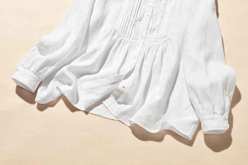 洗練された印象を叶える　大人のきれいめシャツブラウス 長袖ブラウス　リネン100％　250920