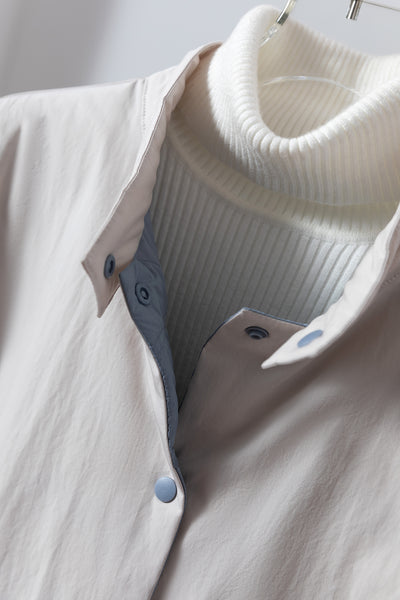 軽量＆保温性の両立リバーシブル ダウンジャケット　ダウンコート   251107