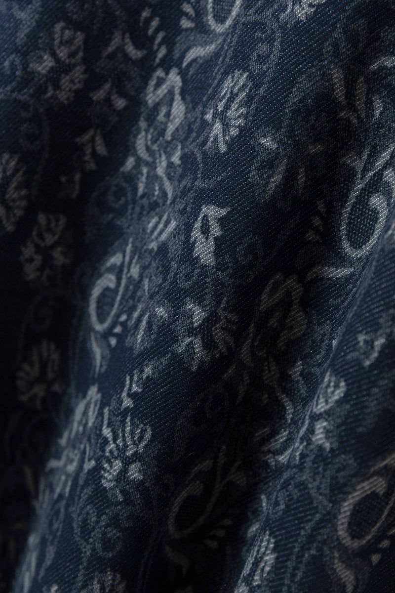 【秋冬の定番】ボリュームシルエットが華やか！エレガントな柄スカート 紺色　251112-1