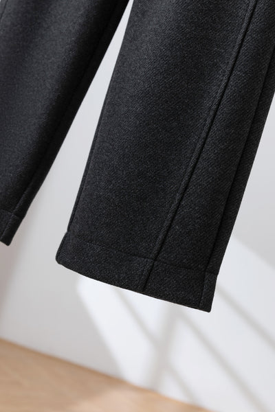 機能性とデザイン性を兼ね備えた、秋冬ワイドパンツ　ボンディング素材パンツ　ダークグレー251117-1