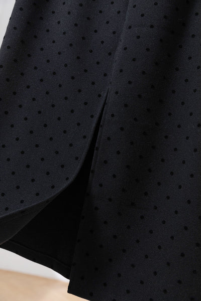 さまざまな着回しができるロングスカート　マキシ丈スカート　ドット柄スカート　251116