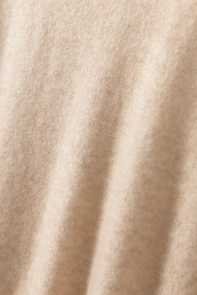 やわらかい繊維から生まれる最高の心地良さ　カシミヤ100％　クルーネック　カシミヤセーター　251002