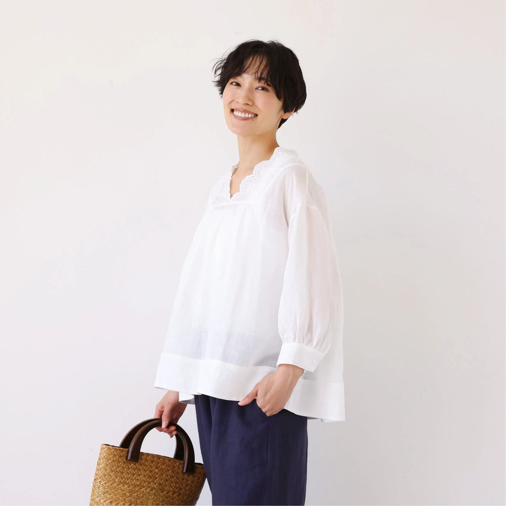 美品⭐️レオナール 刺繍 ラインストーン スパンコール 半袖カットソー LL 15348_7.jpg