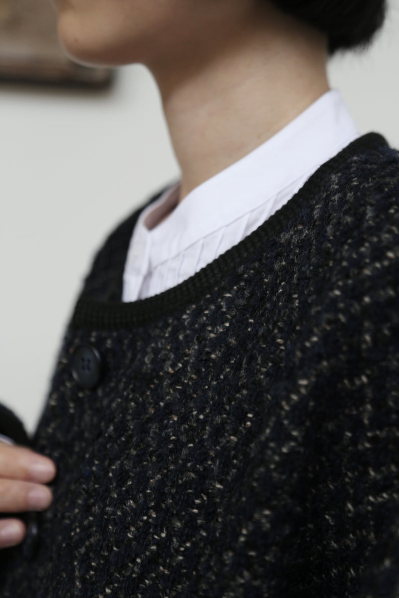 上質に寄り添う、ツイードの羽織りジャケット 　イタリア産上質ウール生地使用　ツイードコート　251008-1